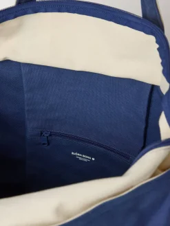 Ace Canvas Tote 30L