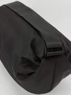 Borg Active Shoulder Bag 9L