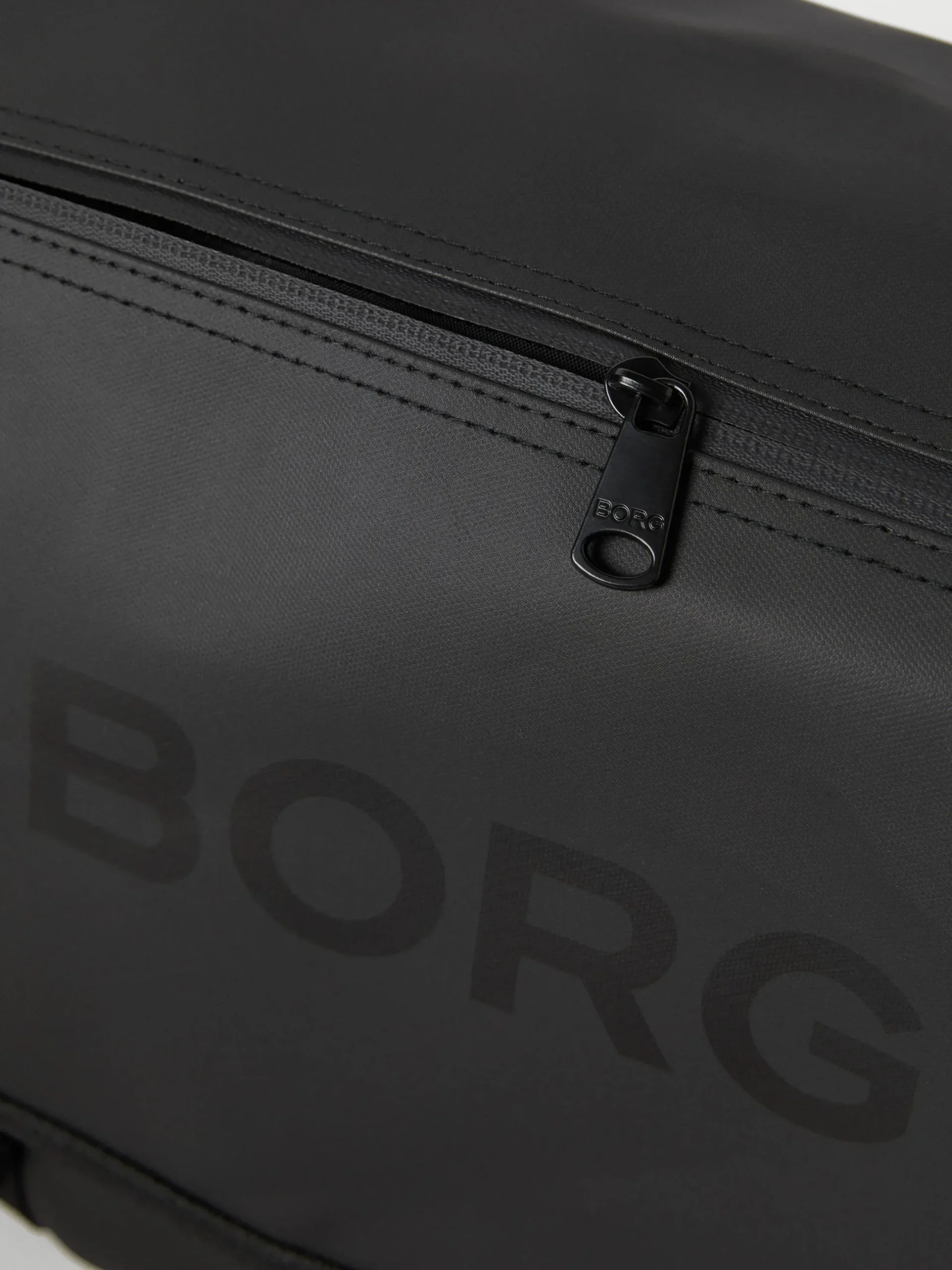 Borg Duffle Messenger Bag 12L