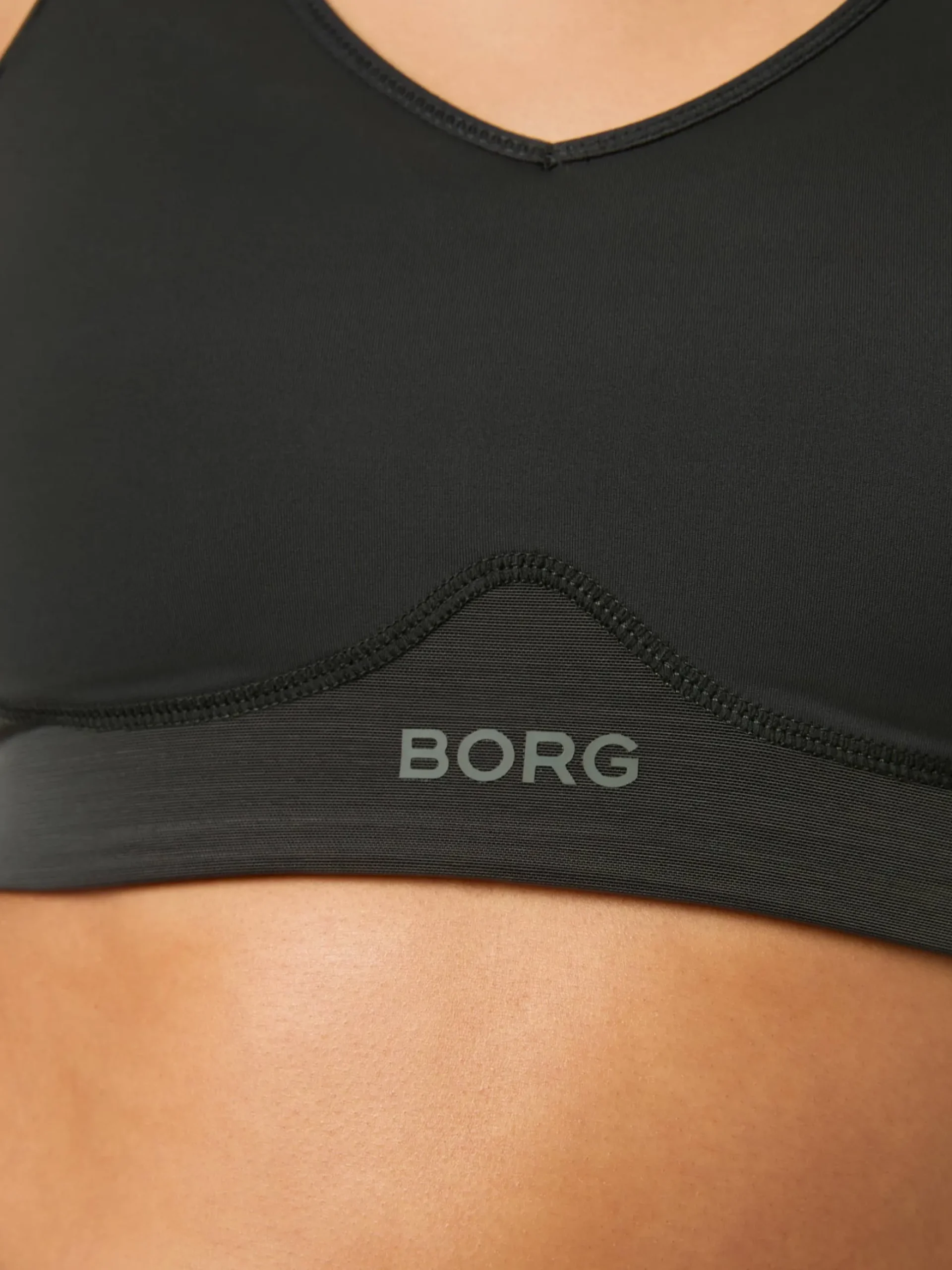 Borg Mid V Support Sports Bra
