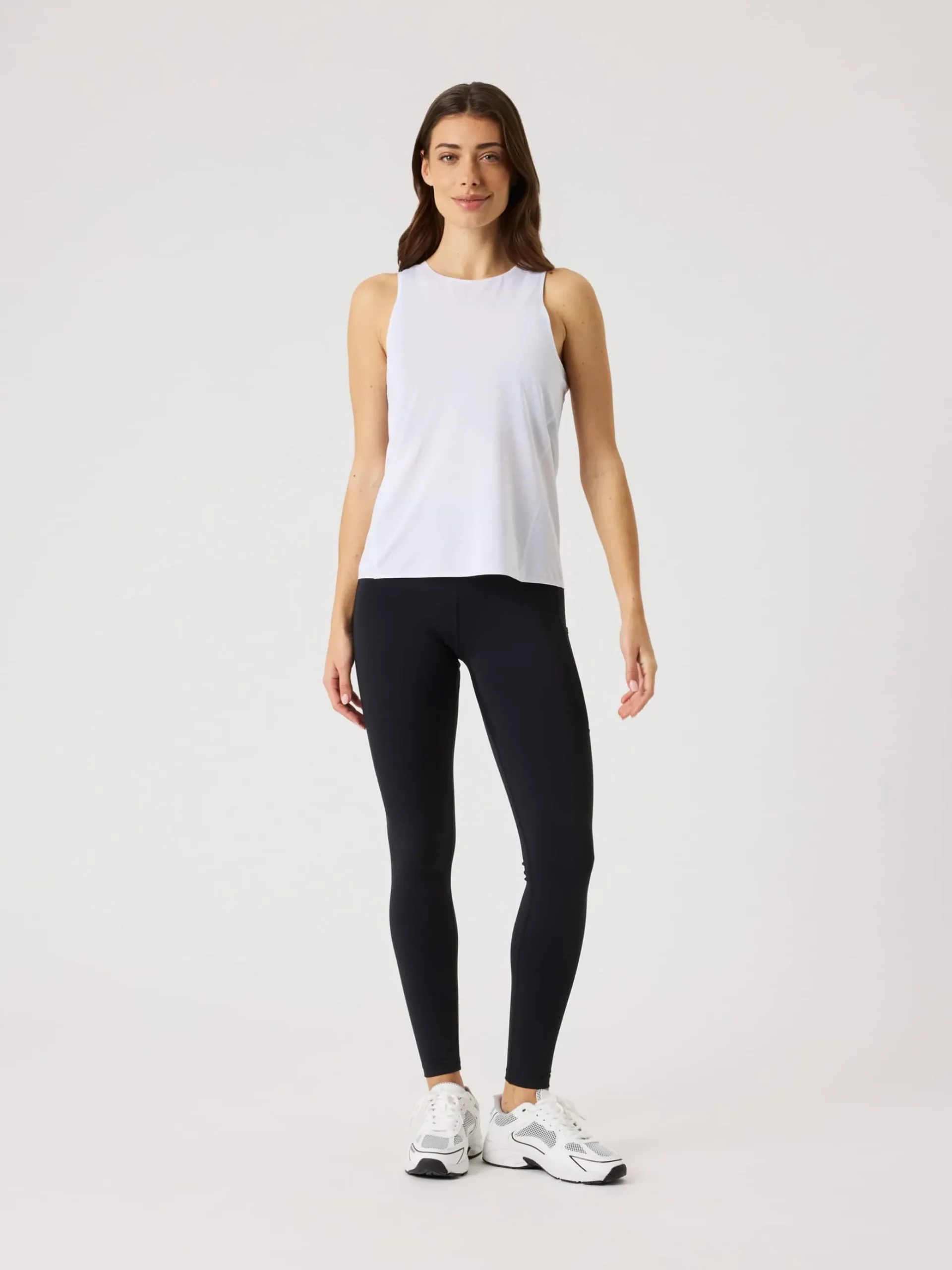 Borg Performance Feather Tank