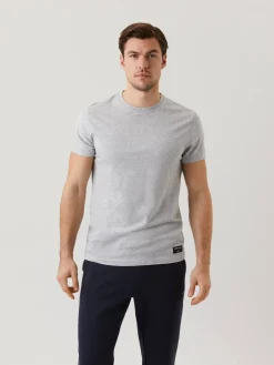 Centre Tee