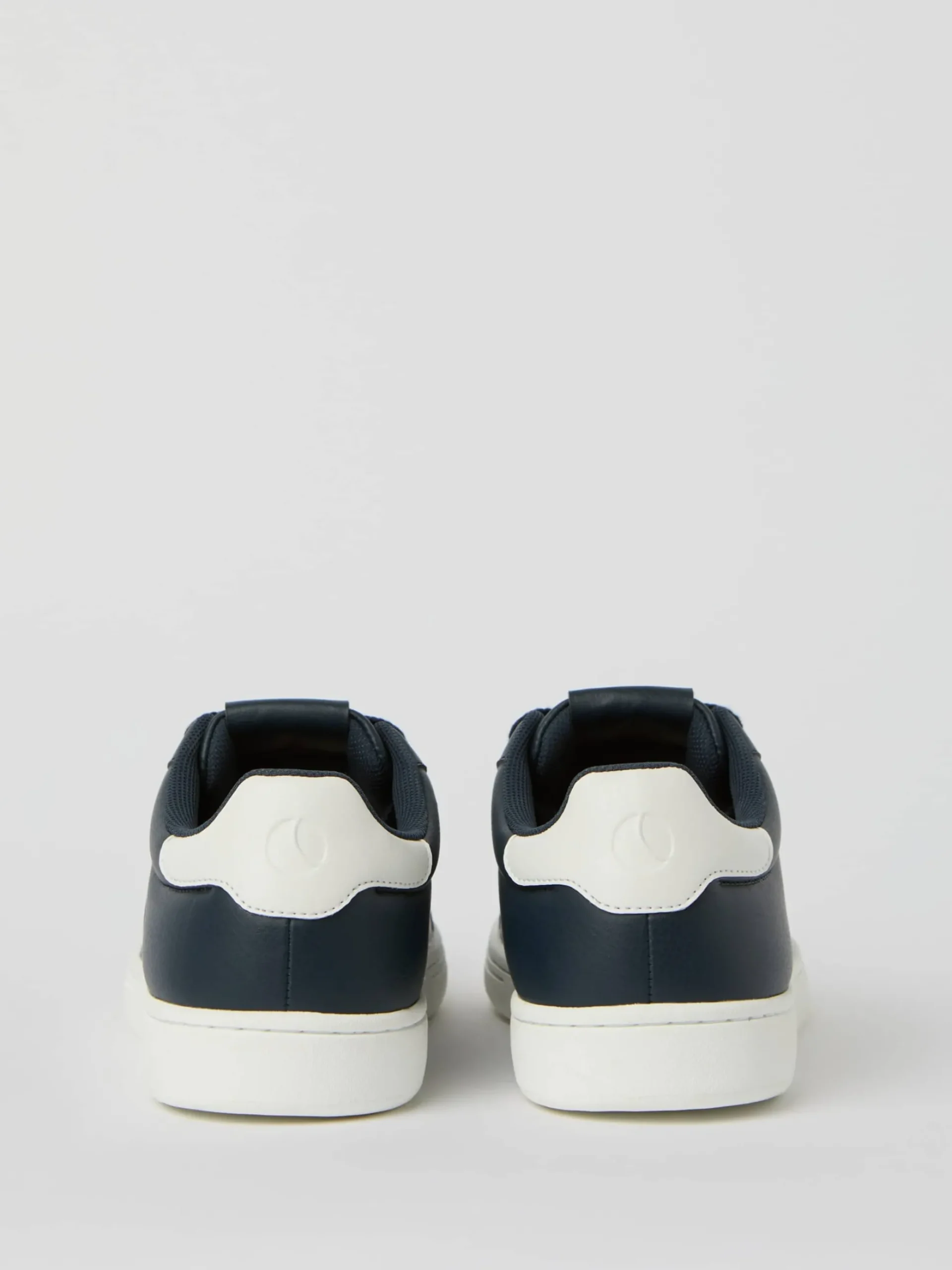 Men's Cup Logo Sneakers