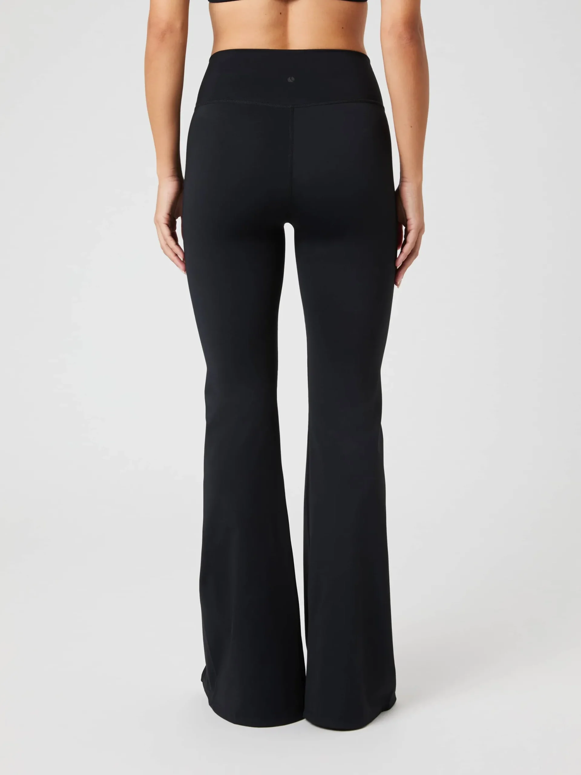 Studio Flared Slit Tights