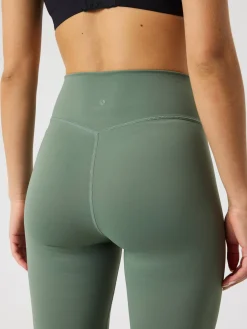 Studio Flared Slit Tights