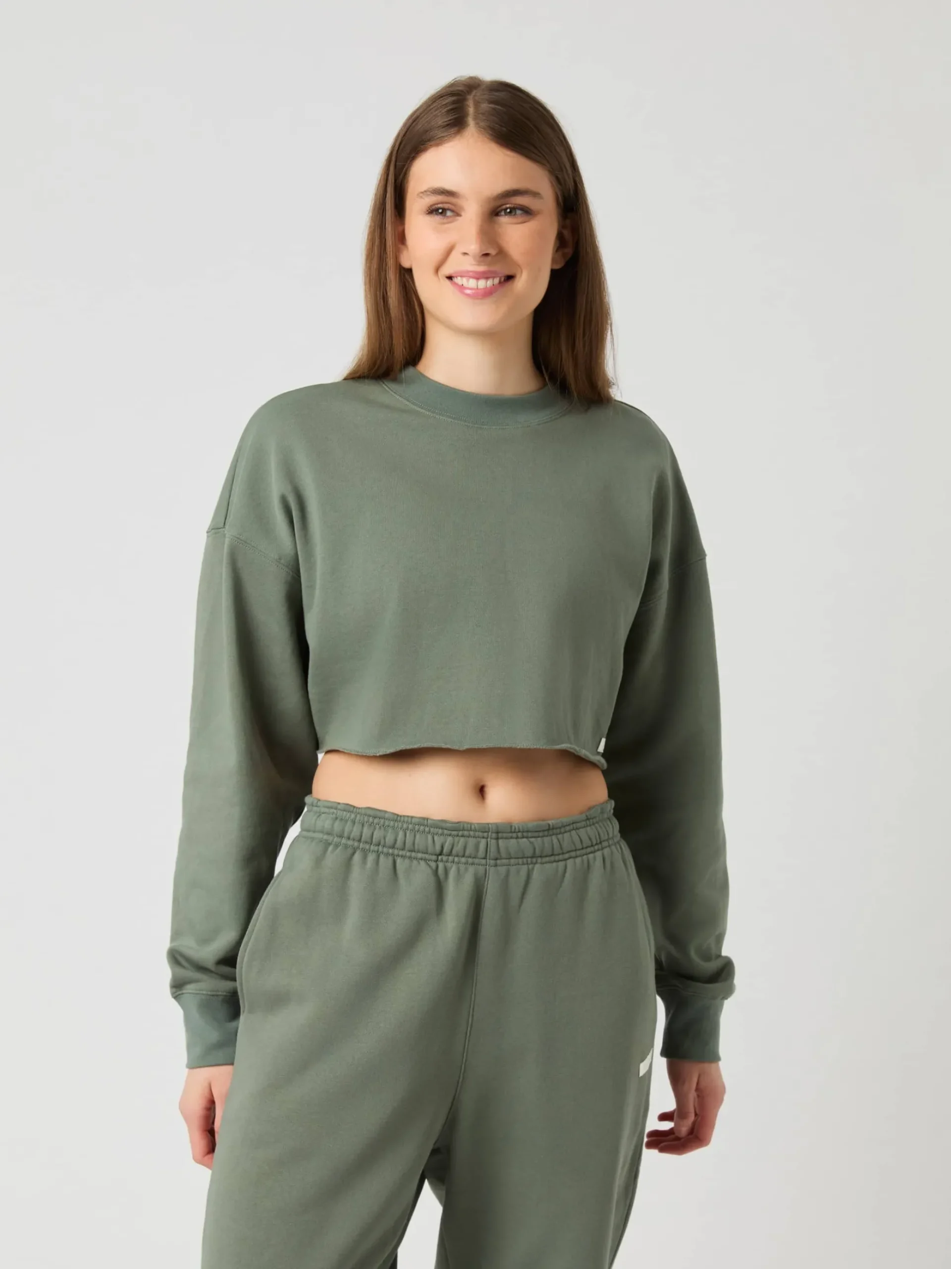 Studio Oversized Cropped Sweatshirt