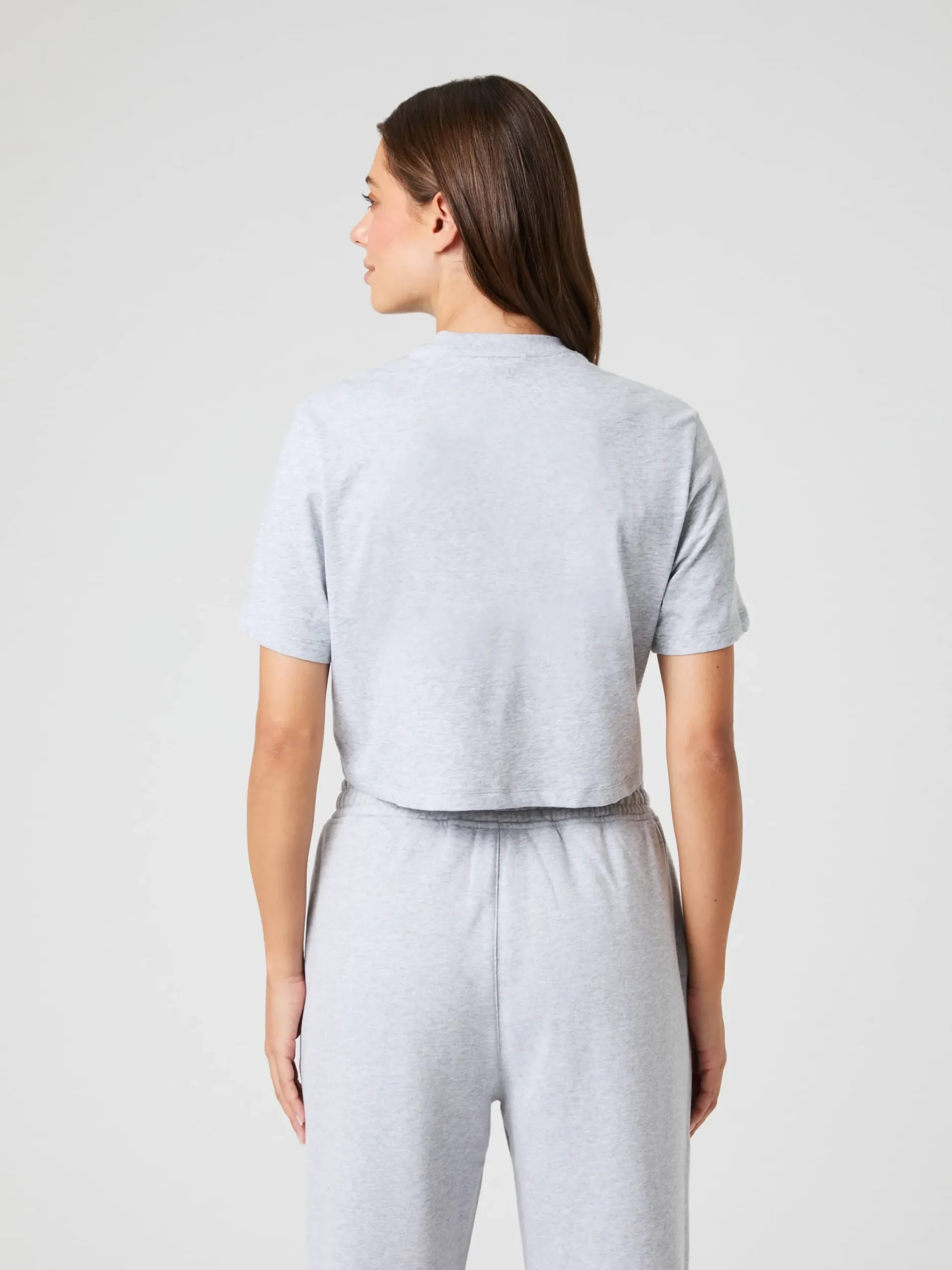 Studio Oversized Cropped T-Shirt