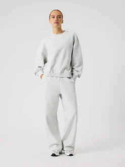 Studio Oversized Straight Sweatpants