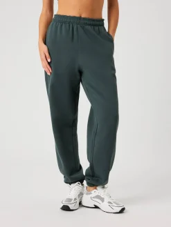 Studio Oversized Sweatpants