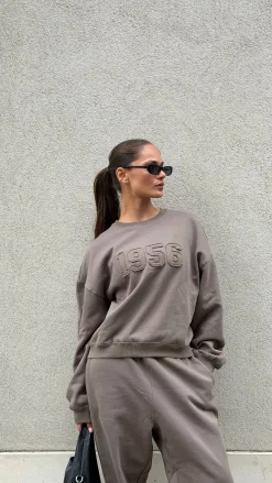 Studio Oversized Sweatshirt