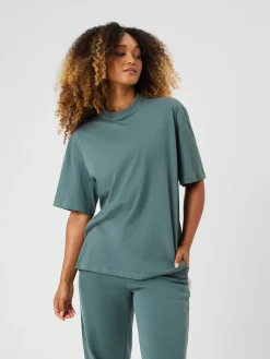 Studio Oversized T-Shirt
