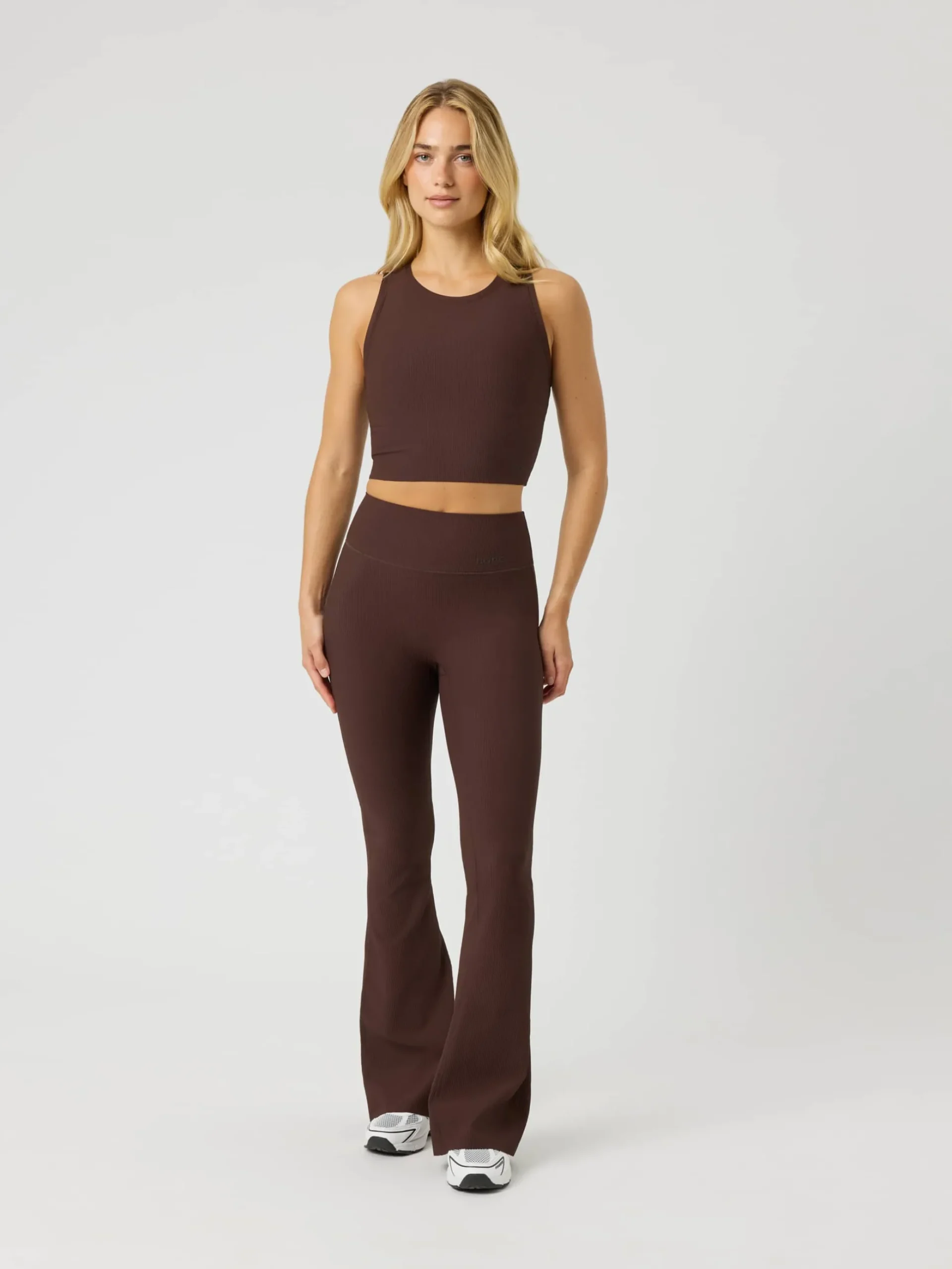 Studio Ribbed Cropped Tank Top