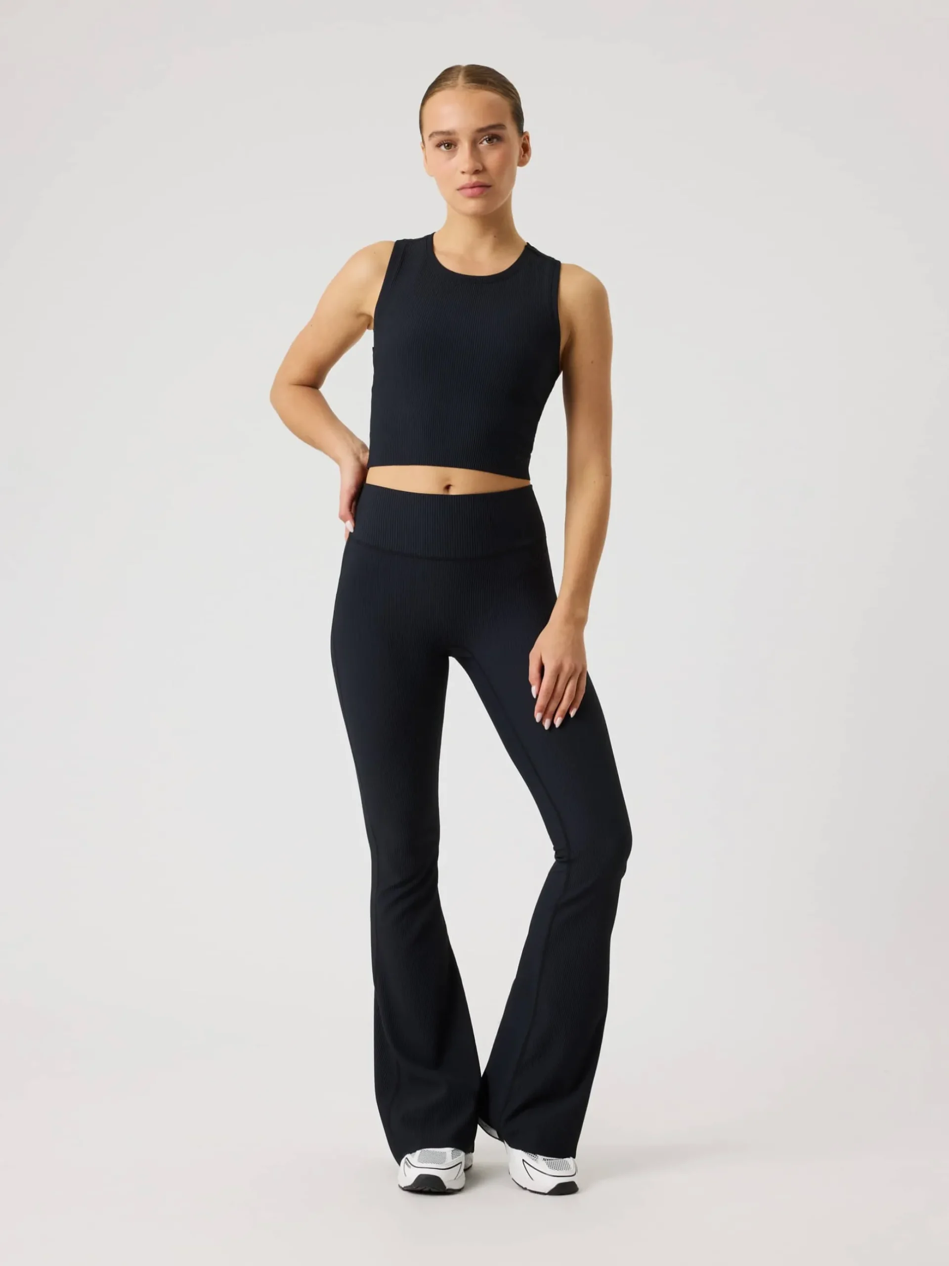 Studio Ribbed Cropped Tank Top