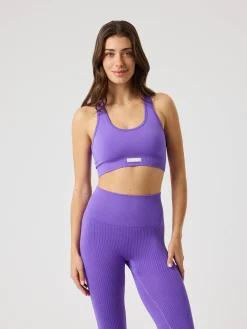 Studio Seamless Low Sports Bra