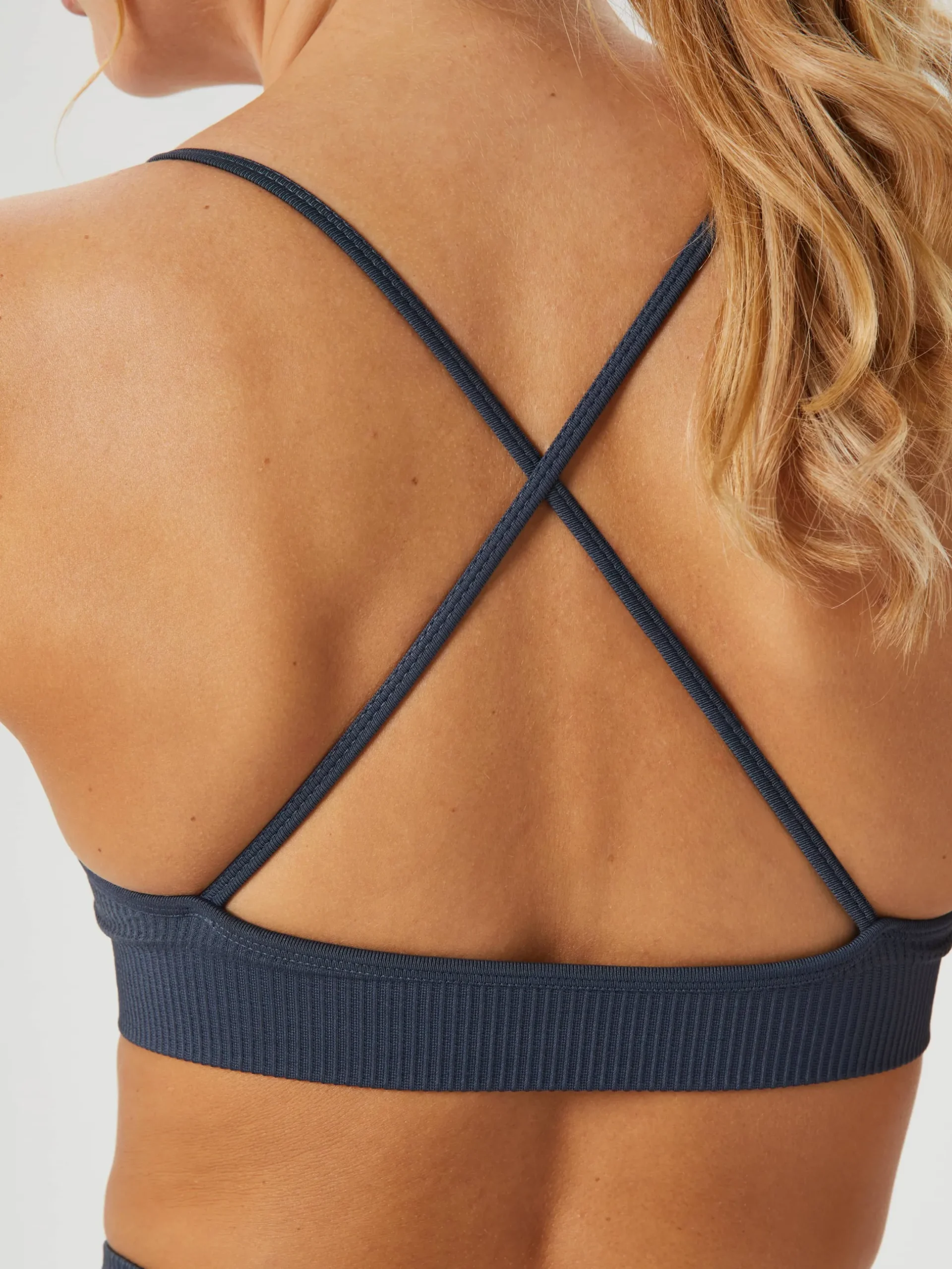 Studio Seamless Ribbed Strap Bra