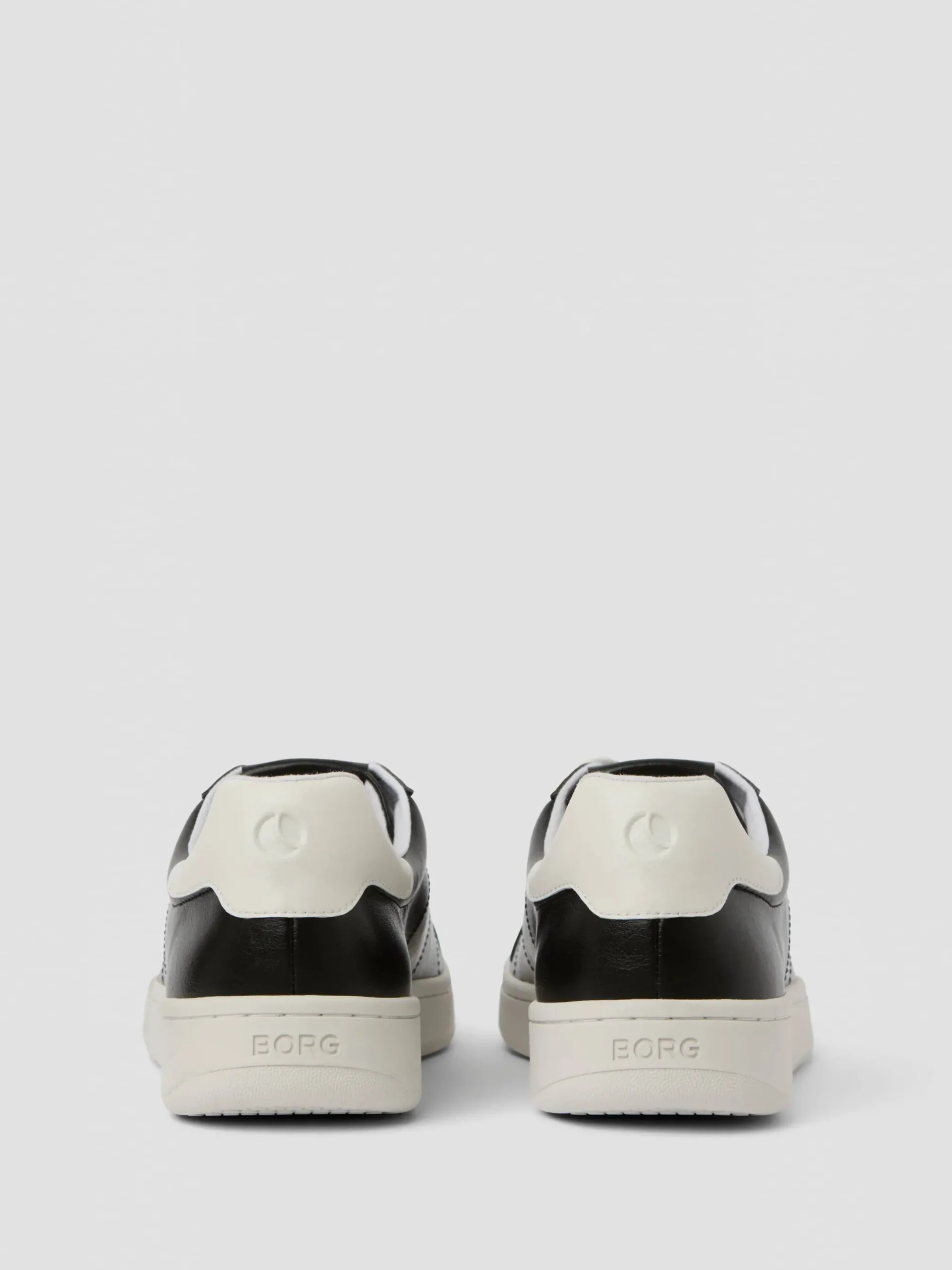 Unisex Deuce Sneakers