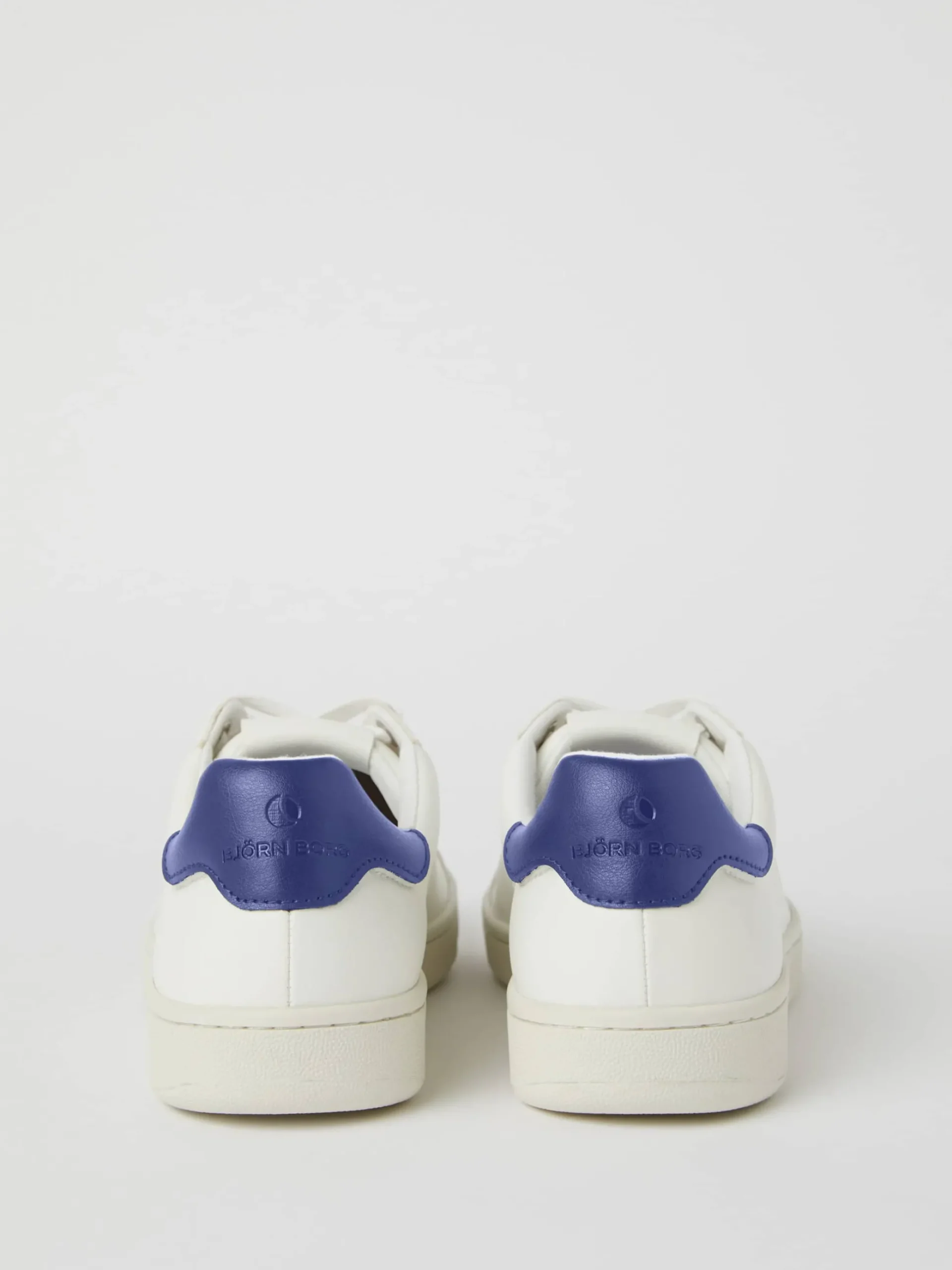 Unisex Deuce Sneakers