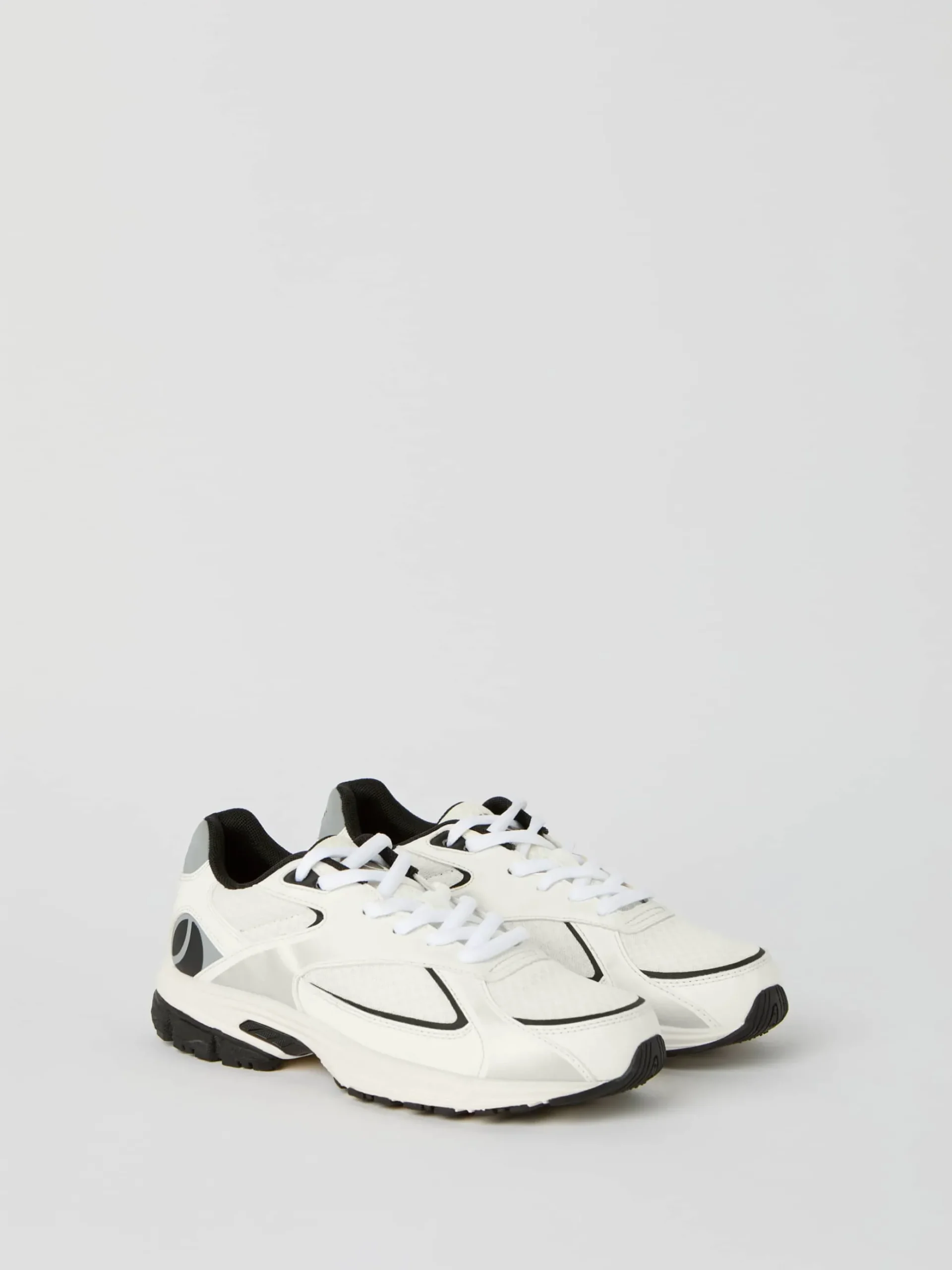 Women's Nova Sneakers