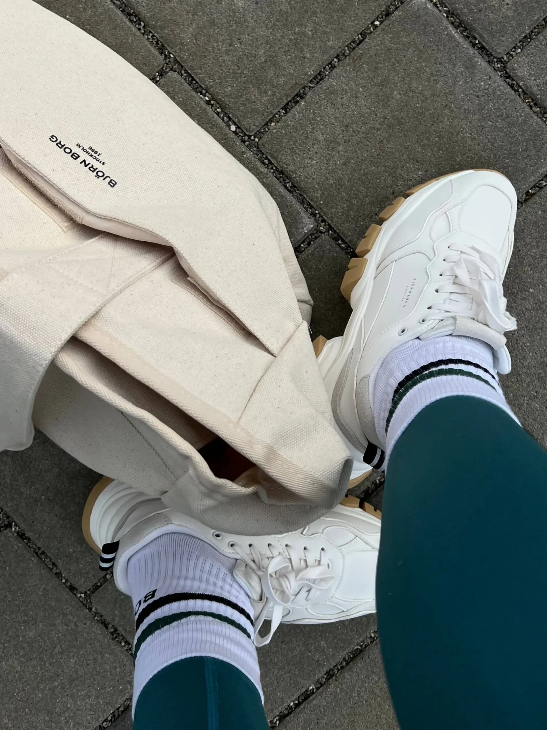 Women's Sneaker R2600 Bsc