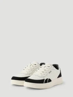 Women's Victory Leather Sneakers