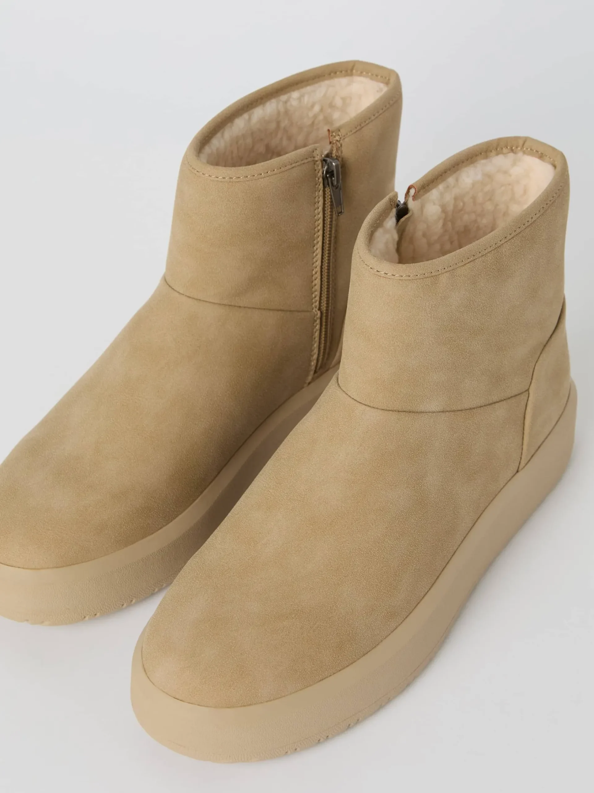 Women's Wooly Boots