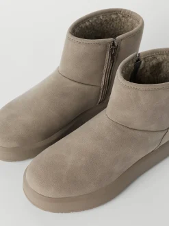 Women's Wooly Boots